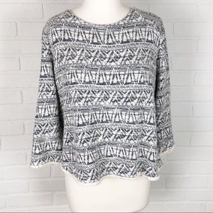 W5 Aztec Fringe Pullover Sweater L